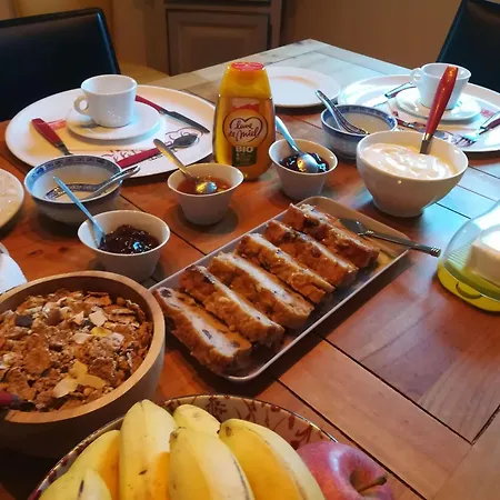 Chez Tata Bed & Breakfast Régusse