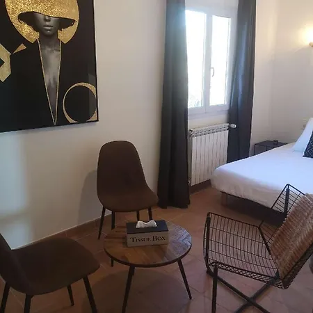 Chez Tata B&B Régusse